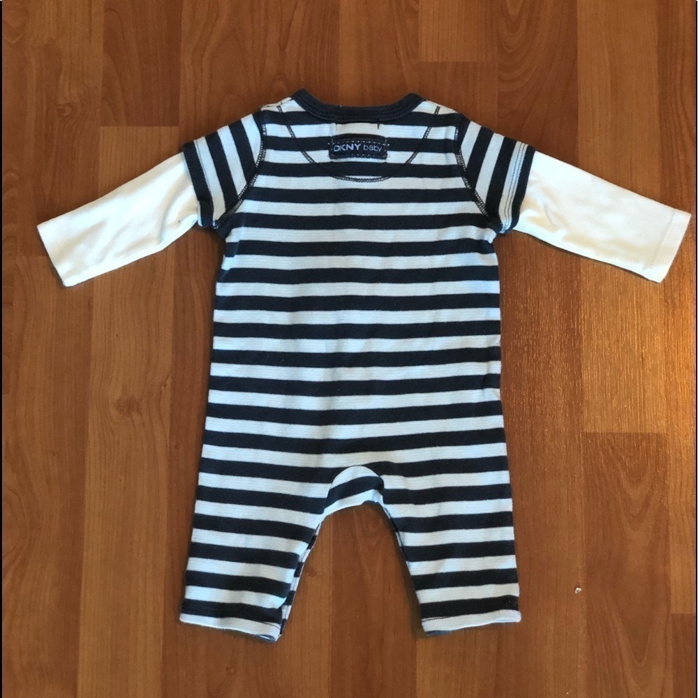 DKNY Long Sleeve Pijama Bodysuit